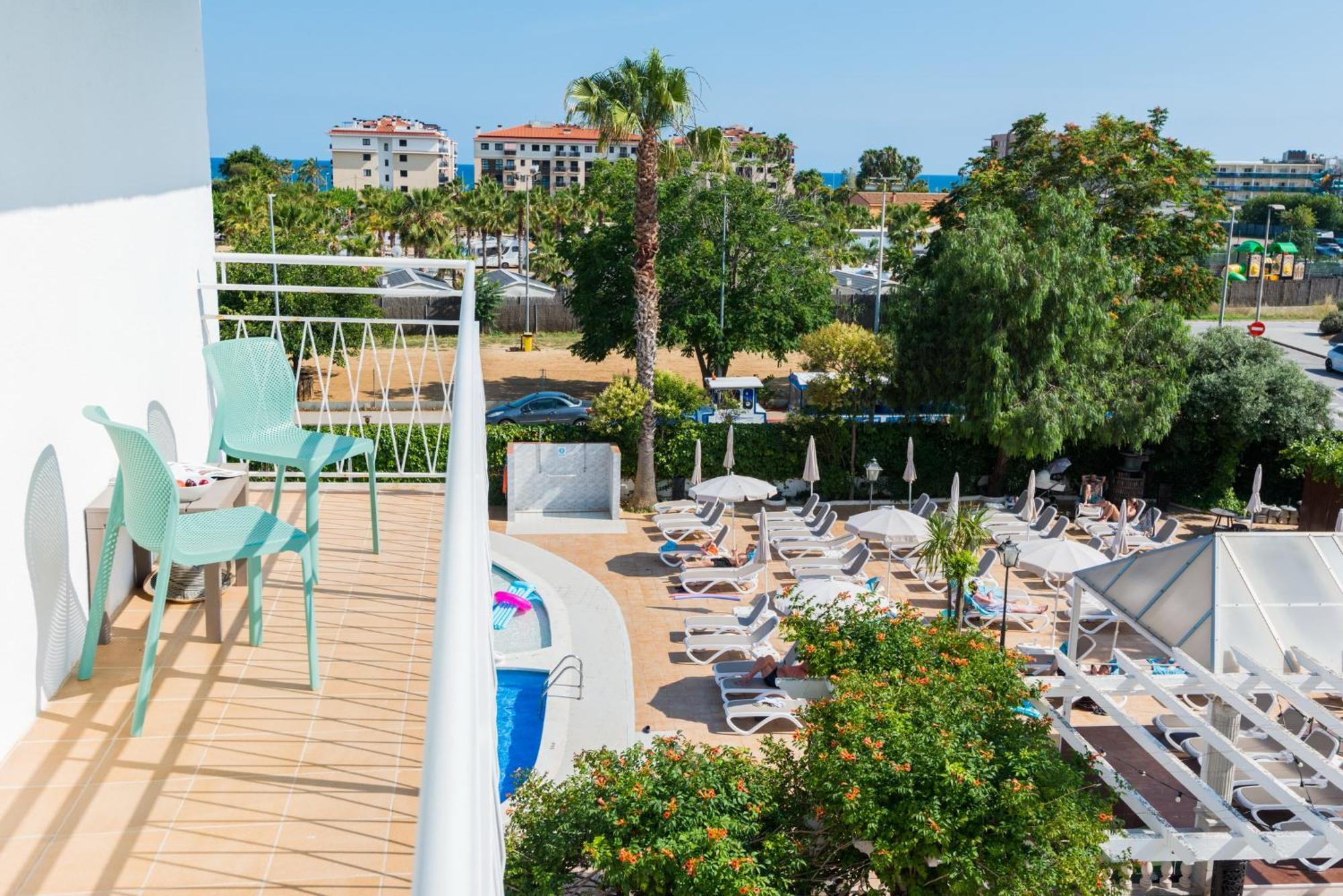 Bamblue Boutique Apartments Pineda de Mar Eksteriør bilde