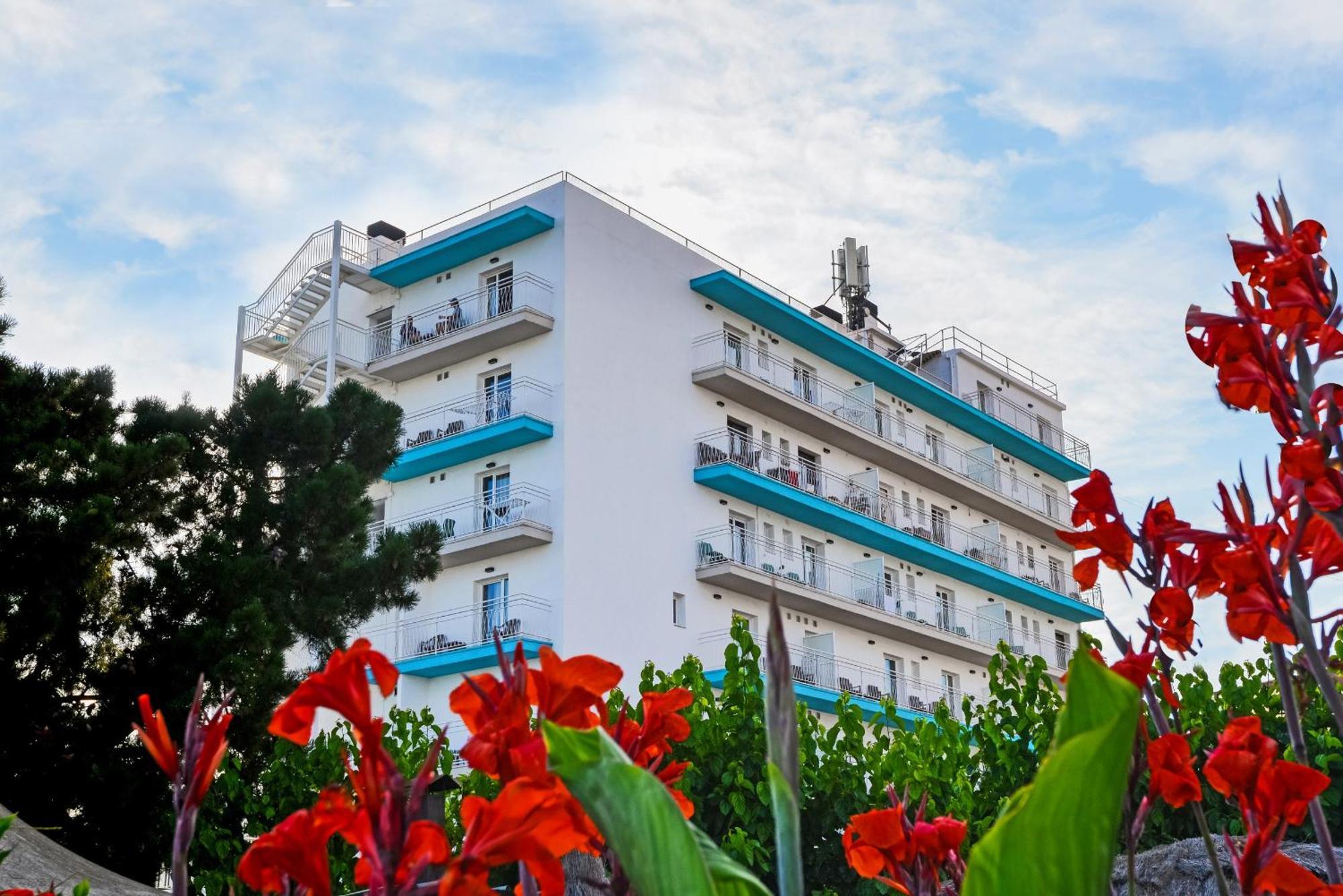 Bamblue Boutique Apartments Pineda de Mar Eksteriør bilde