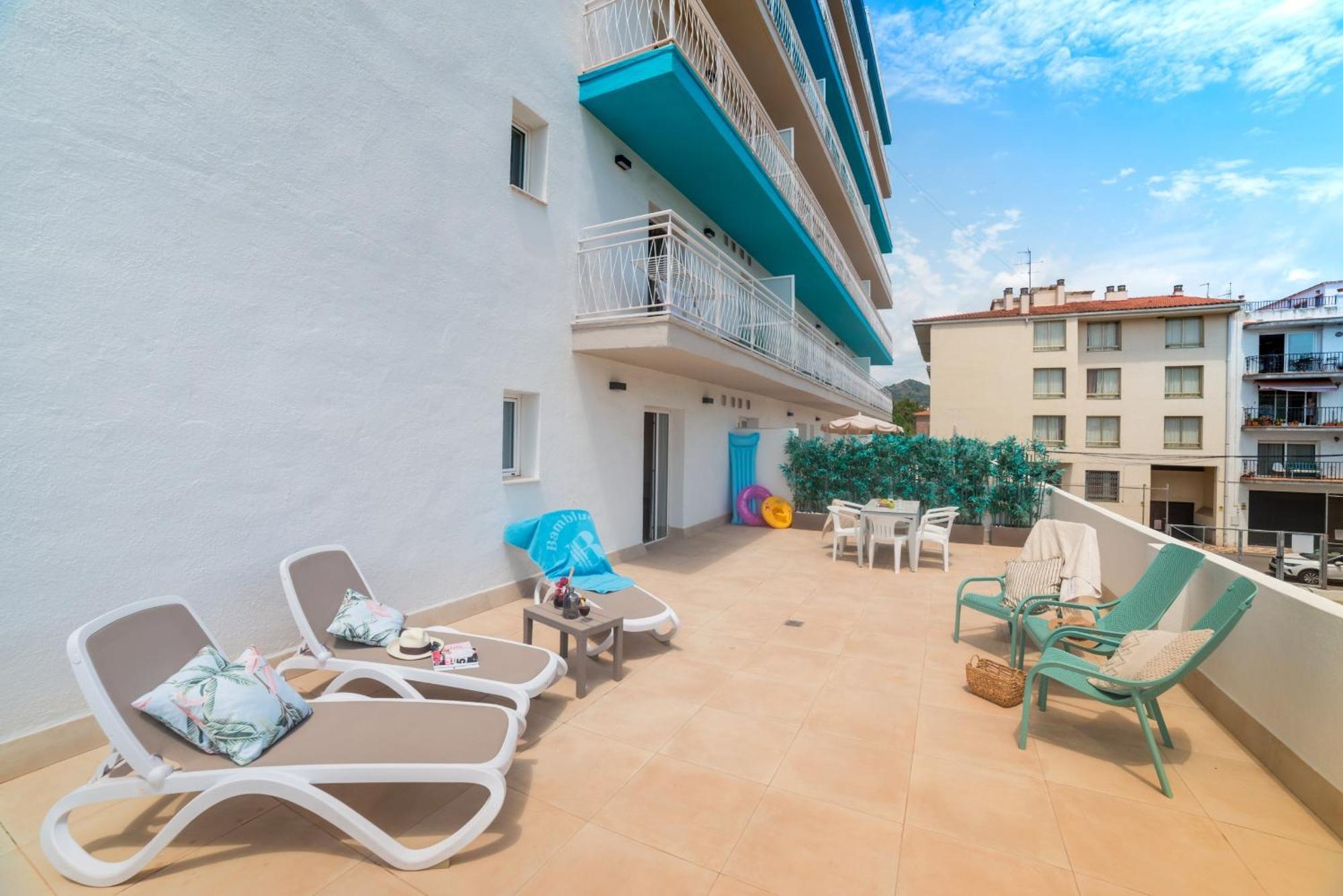 Bamblue Boutique Apartments Pineda de Mar Eksteriør bilde
