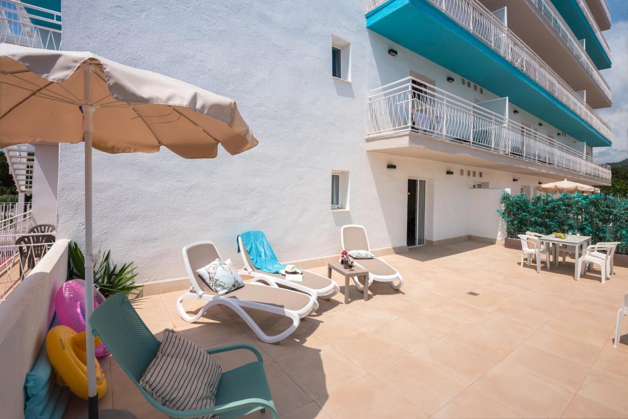 Bamblue Boutique Apartments Pineda de Mar Eksteriør bilde